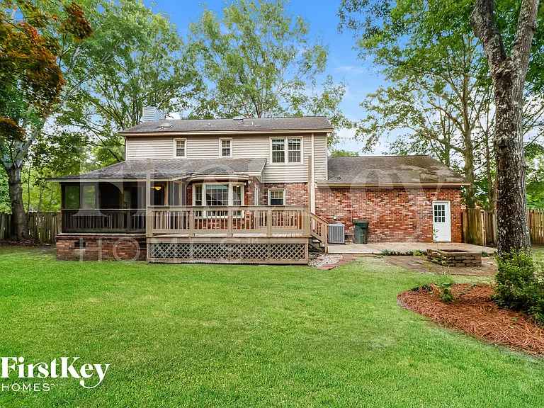 120 Fox Chase Dr — Photo 15