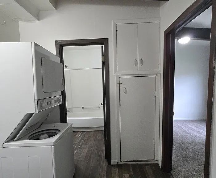 906 Lowell St #4 — Photo 7