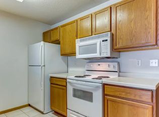 Ridgepoint, Fargo, ND 58104