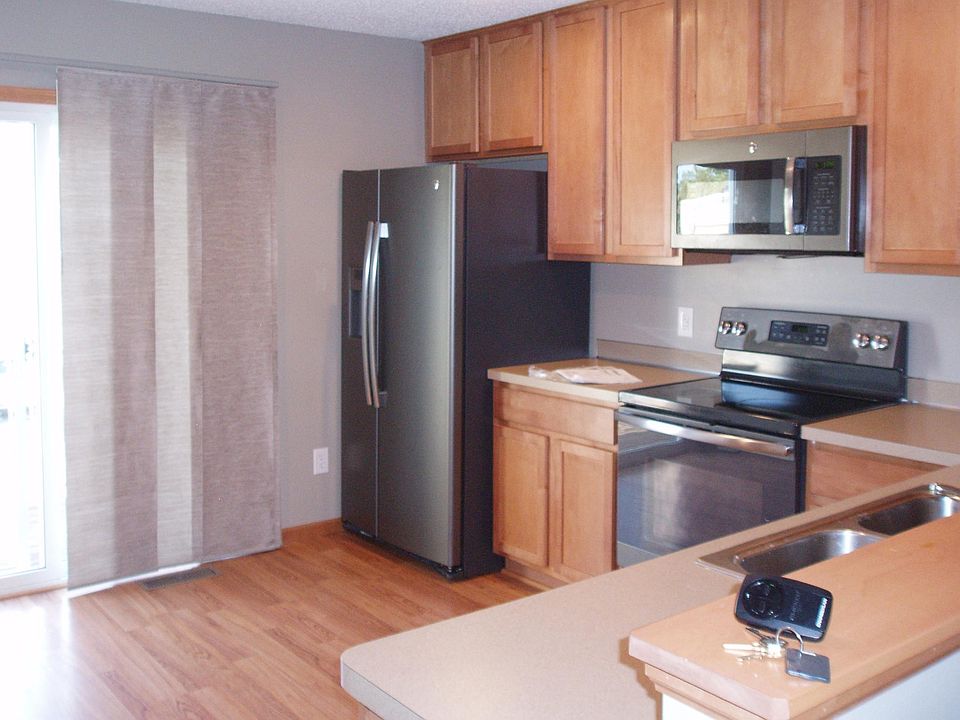 1st image of 4964 Emmit Dr N Unit 4