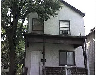 126 Beatty St photo 1