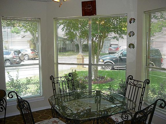 5th image of 13811 Birch Hollow Ln