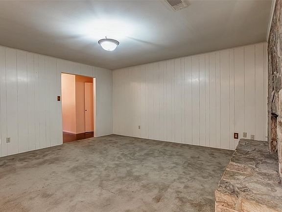 5th image of 3804 Sunnydale Dr