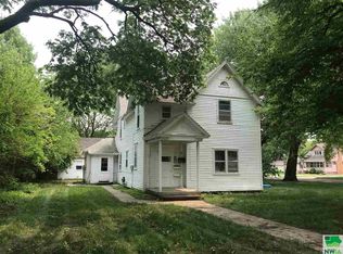 5 N University St, Vermillion, SD 57069