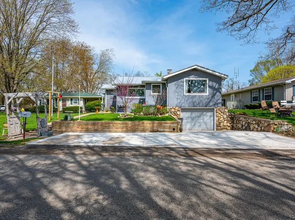 11695 E 600 N, Orland, IN 46776