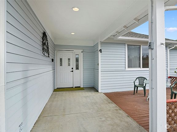 4th image of 37656 Teel Lane NE