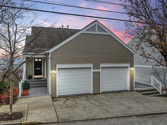 2nd image of 275 Klotter Ave