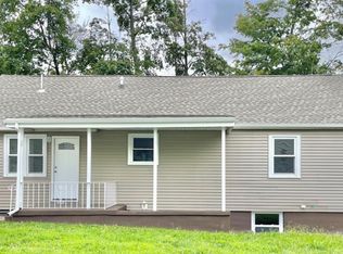 95B Warner St, Hamden, CT 06514