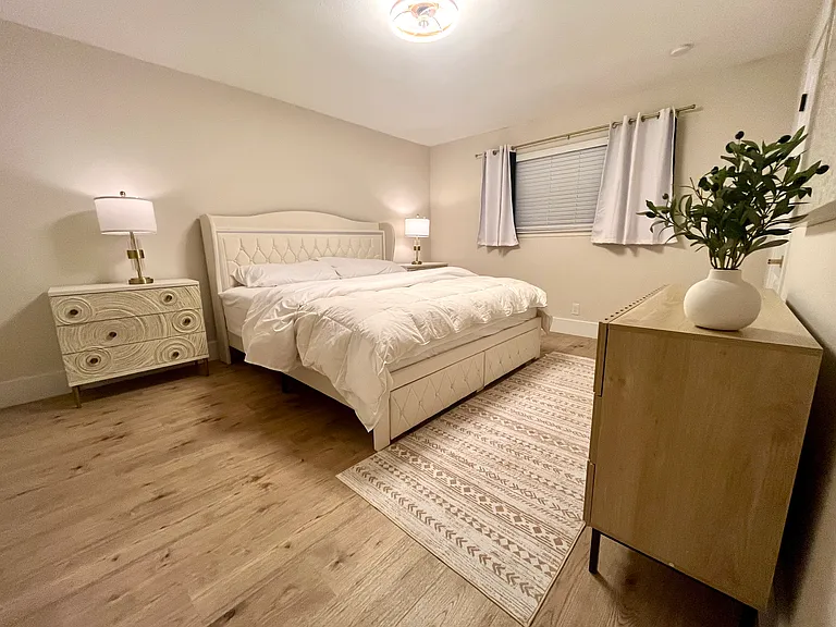 606 Marshall St #30 — Photo 4