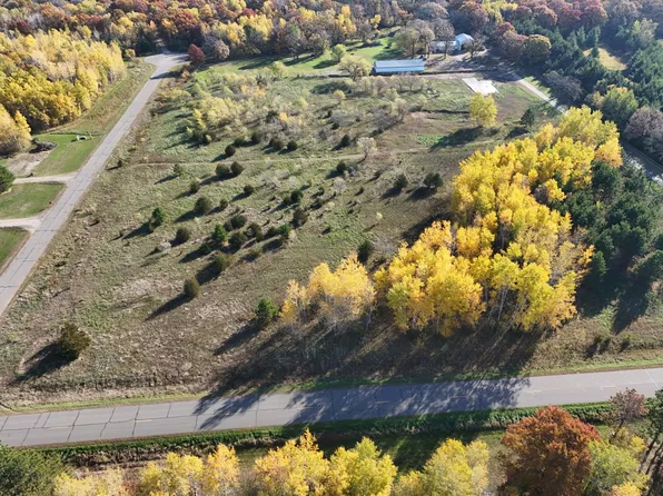 Walkabout Ln, Royalton, MN 56373