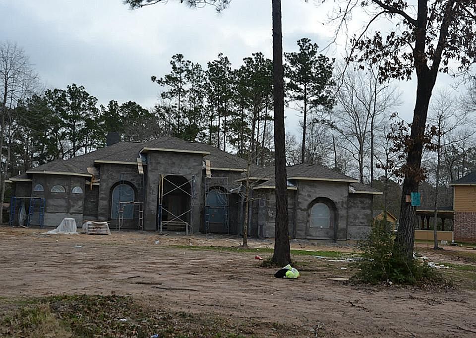 1st image of 23069 Kama Dr