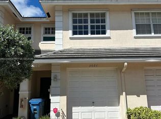 3021 NW 30th Ter, Oakland Park, FL 33311