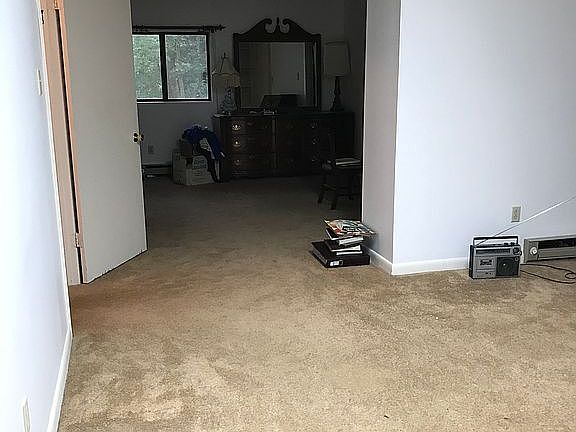 3rd image of 361 Pearl St