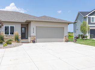 5218 Lynx Ct, Sioux City, IA 51106