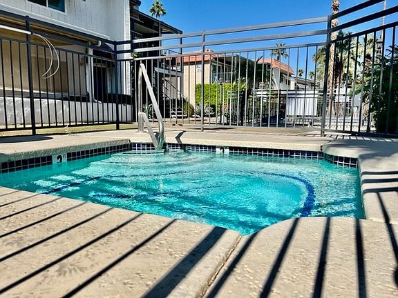 5th image of 45320 Panorama Dr APT 1