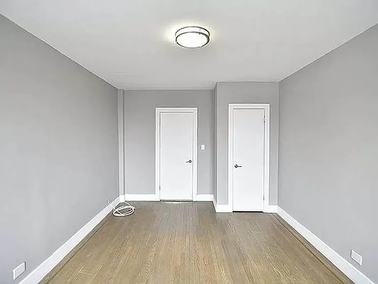 3660 Waldo Ave #4D — Photo 4