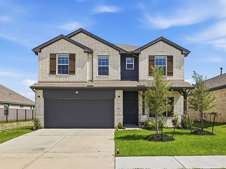 11927 Fletching Stone Ln — Photo 1