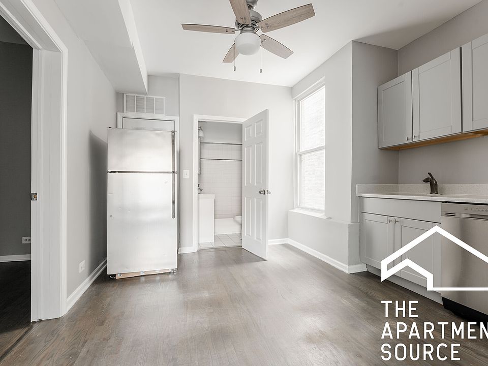 1st image of 1876 N Hoyne Ave APT 2R