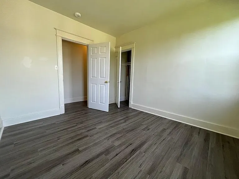 1620 V St SE #1 — Photo 17