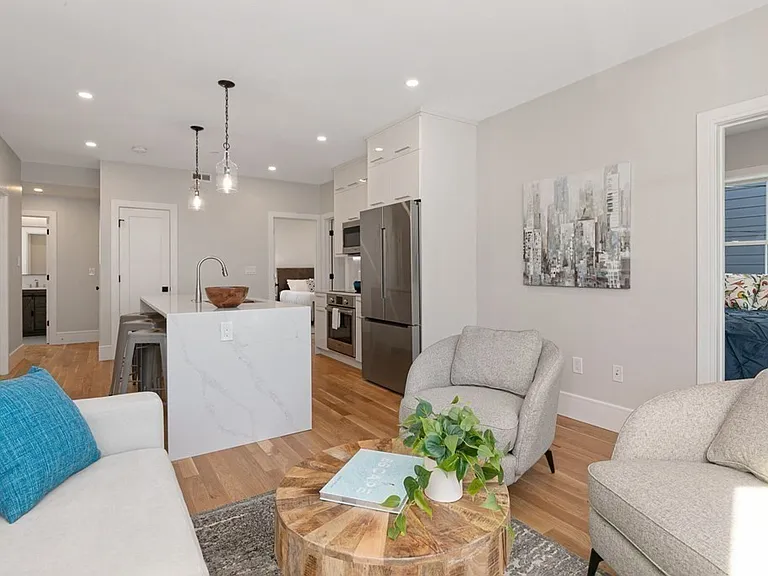 23 Berkshire St #2A — Photo 8