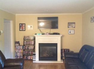 99 Oesting St APT C, New Bedford, MA 02740