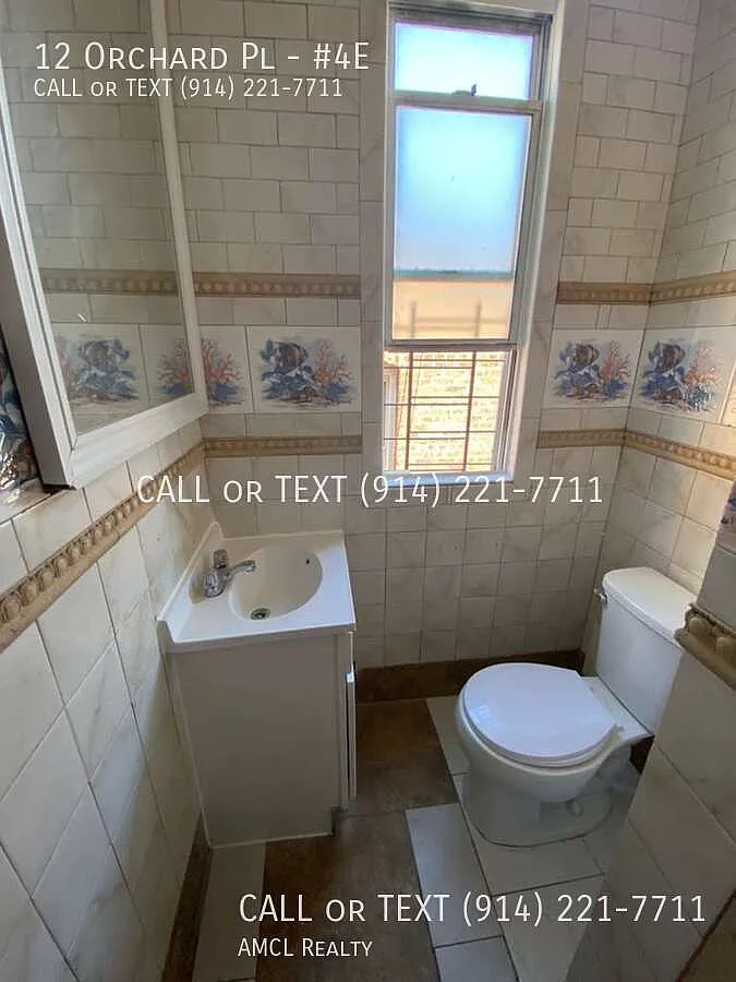Building Photo - 12 Orchard Pl #4E