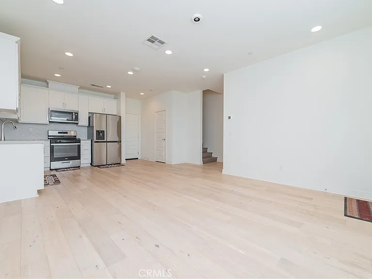 4096 Peony Paseo #24 — Photo 4