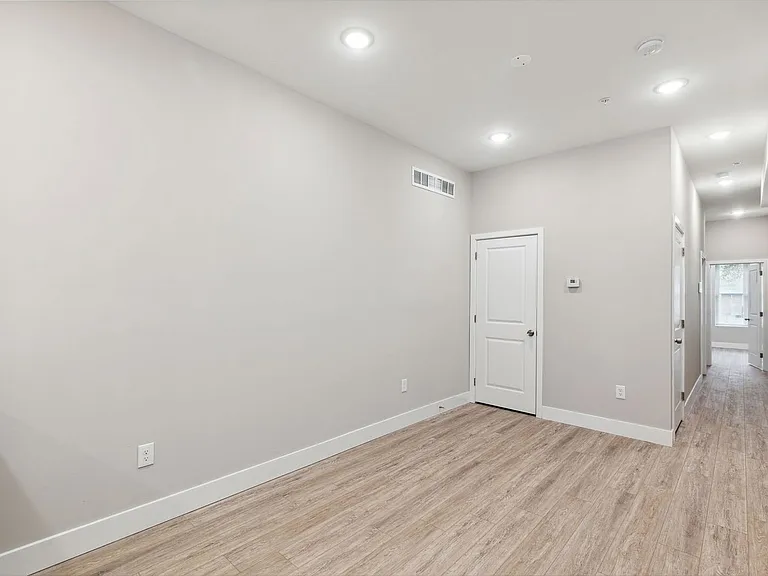 1333 E Snyder Ave #1 — Photo 13
