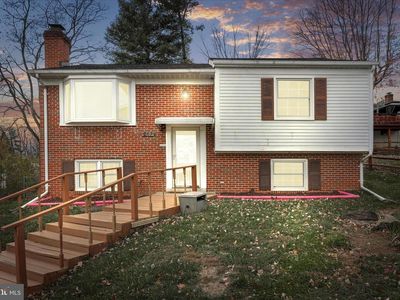 267 Longford Dr, Frederick, MD, 21702