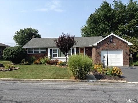 1st image of 1328 Hemlock Dr