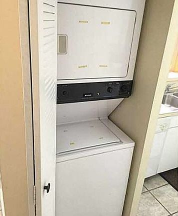 5th image of 185 SE 14th Ter APT 1509