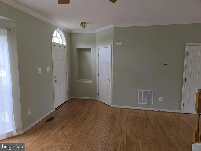 6645 McGrath Pl — Photo 4