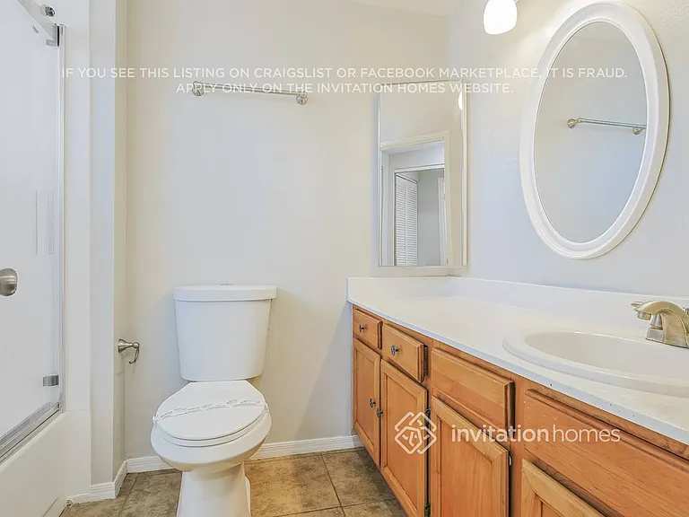 5829 S 42nd St — Photo 14