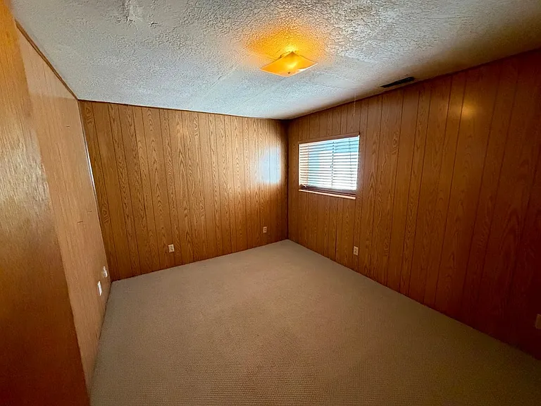 286 Paulette Way — Photo 22