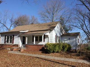 165 Harrison St, Forest City, NC 28018