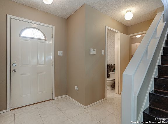 3rd image of 7327 Beartrap Ln