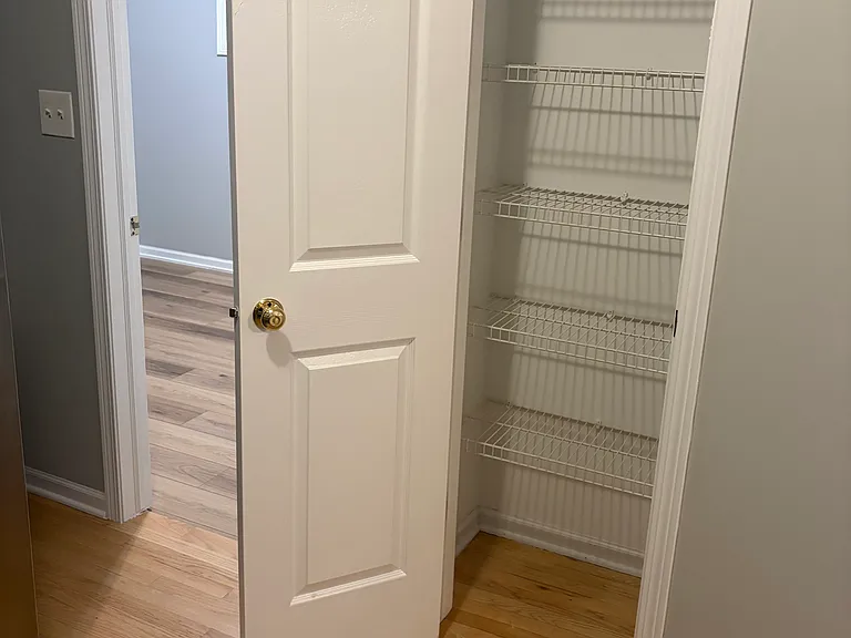 1410 N Bosworth Ave #1 — Photo 16
