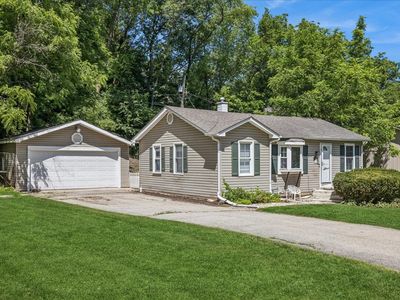 116 Valley Dr, Oakwood Hills, IL, 60013