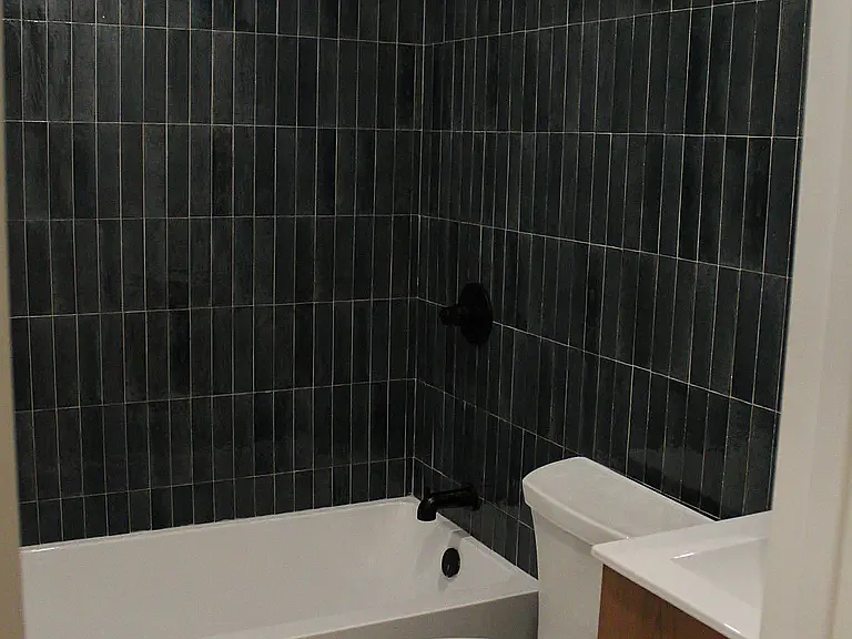 346 Halsey St #1 — Photo 5