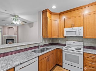 12712 Admiralty Way APT B104, Everett, WA 98204