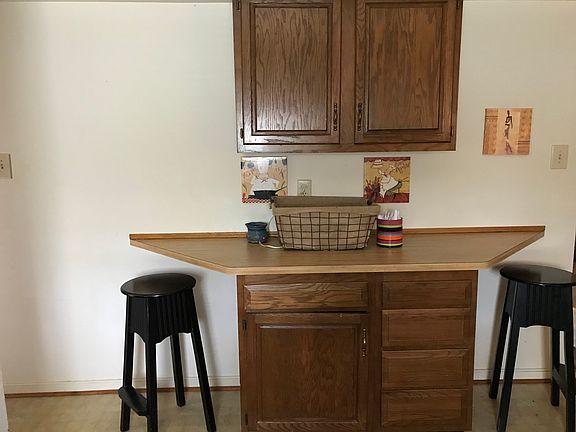 4th image of 1806 Celia Cres