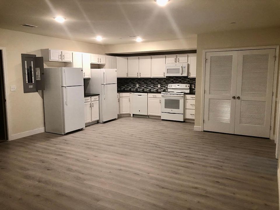 2nd image of 1529 N 15th St APT A