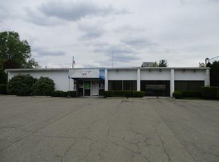 11417 Lpga Dr, Corning, NY 14830