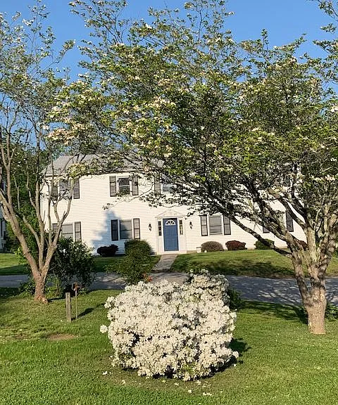 1745 Boston Post Rd — Photo 3