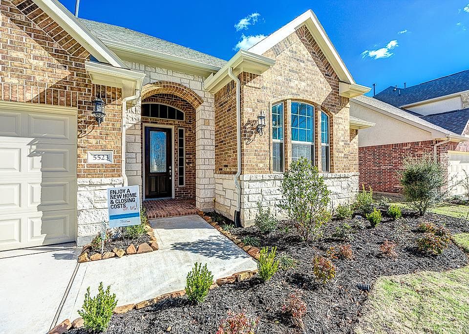 1st image of 5523 Caper Shores Ln