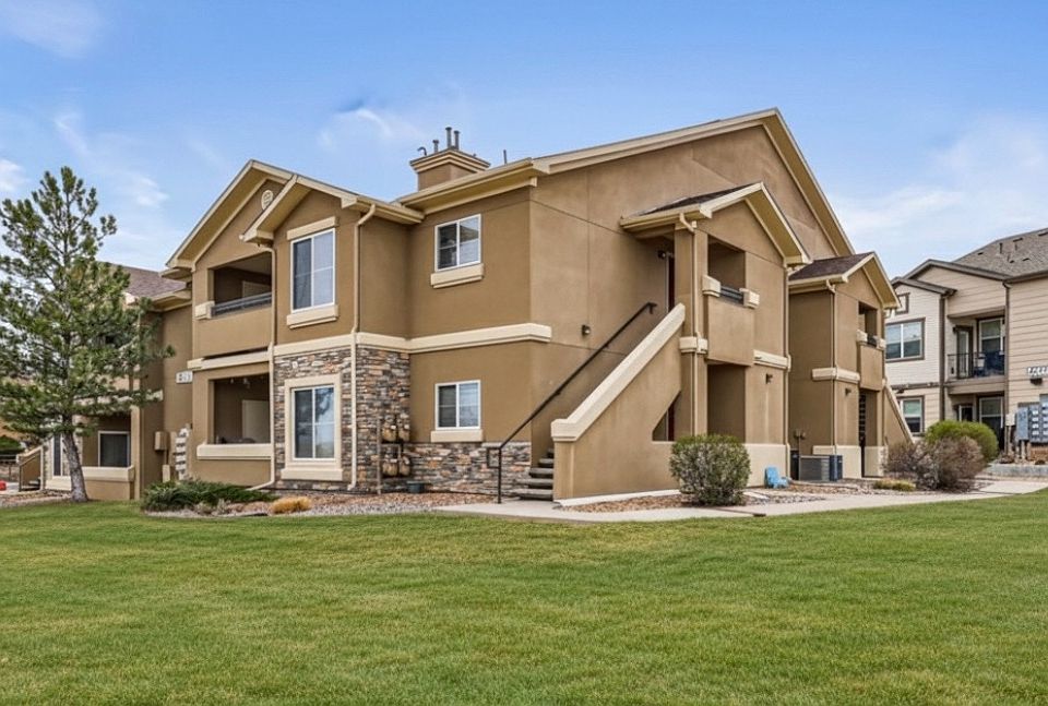 1st image of 4799 Copeland Cir Unit 204