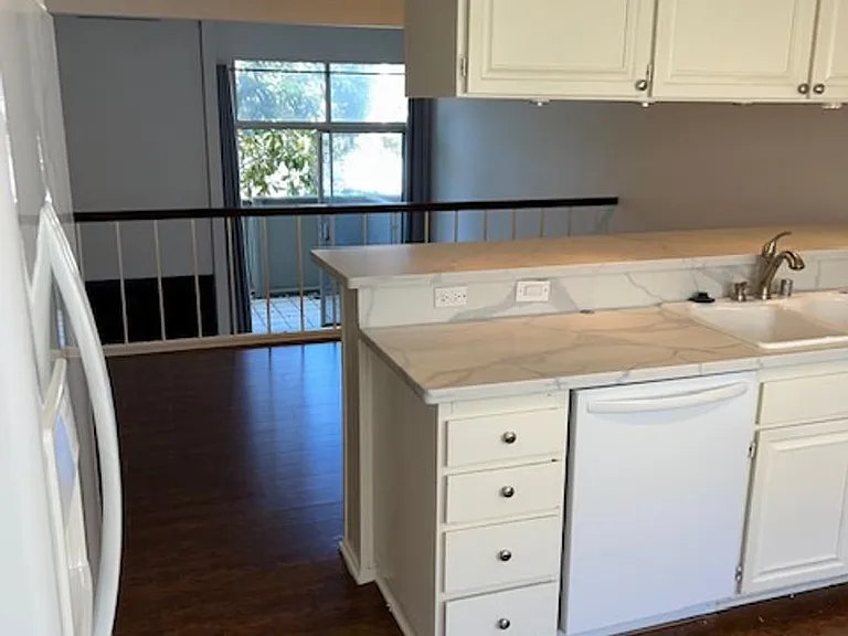 13240 Fiji Way #D — Photo 10