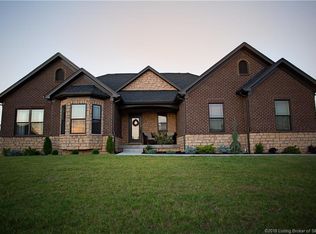 1003 Amen Cor, Sellersburg, IN 47172