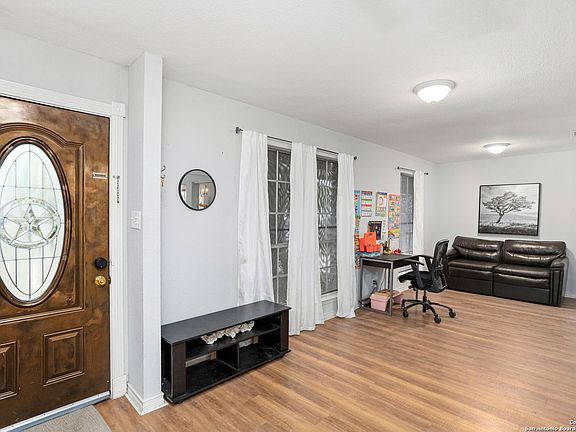 5th image of 5710 CLEARWOOD ST