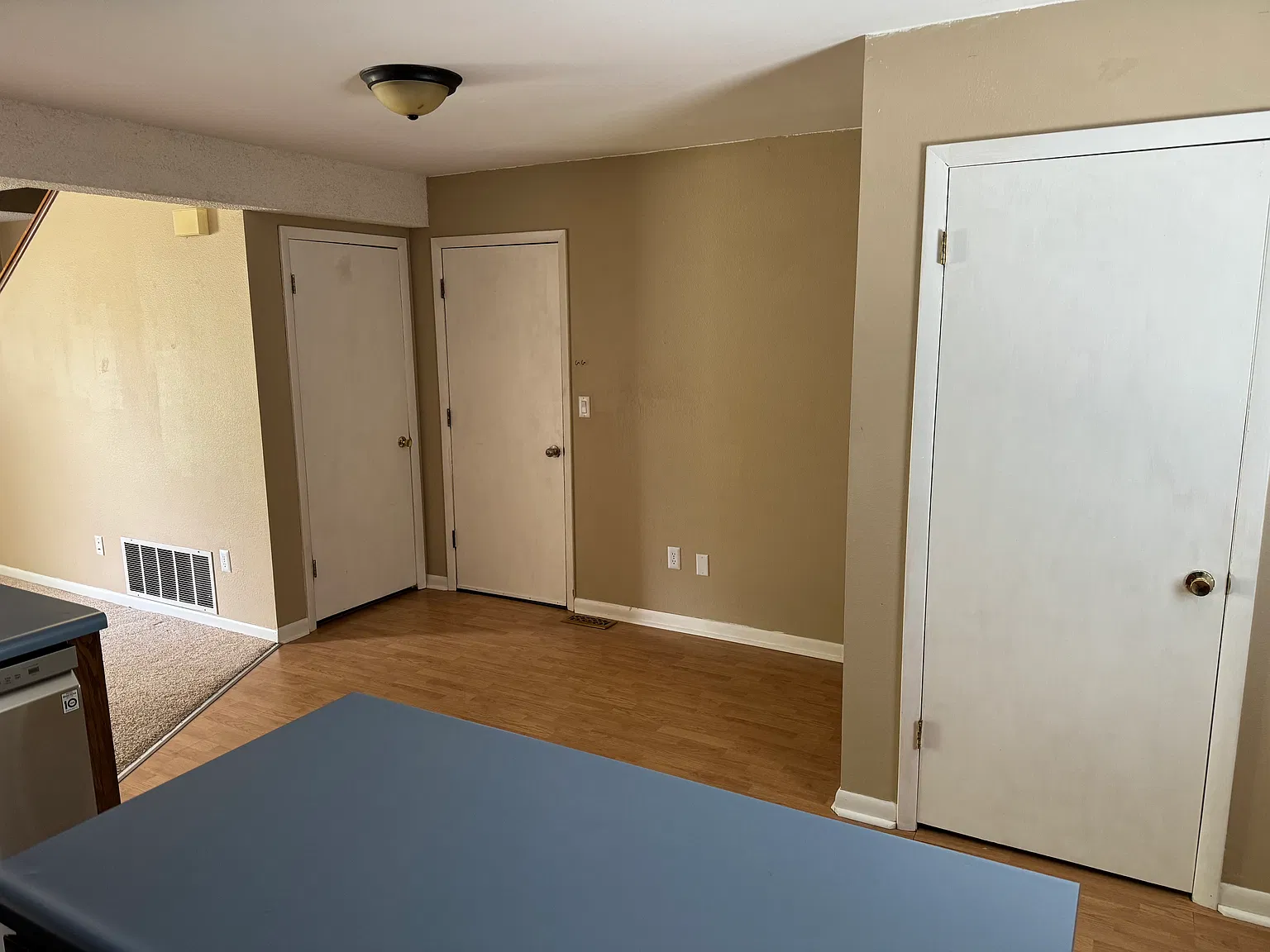 206 Terrace Dr — Photo 4